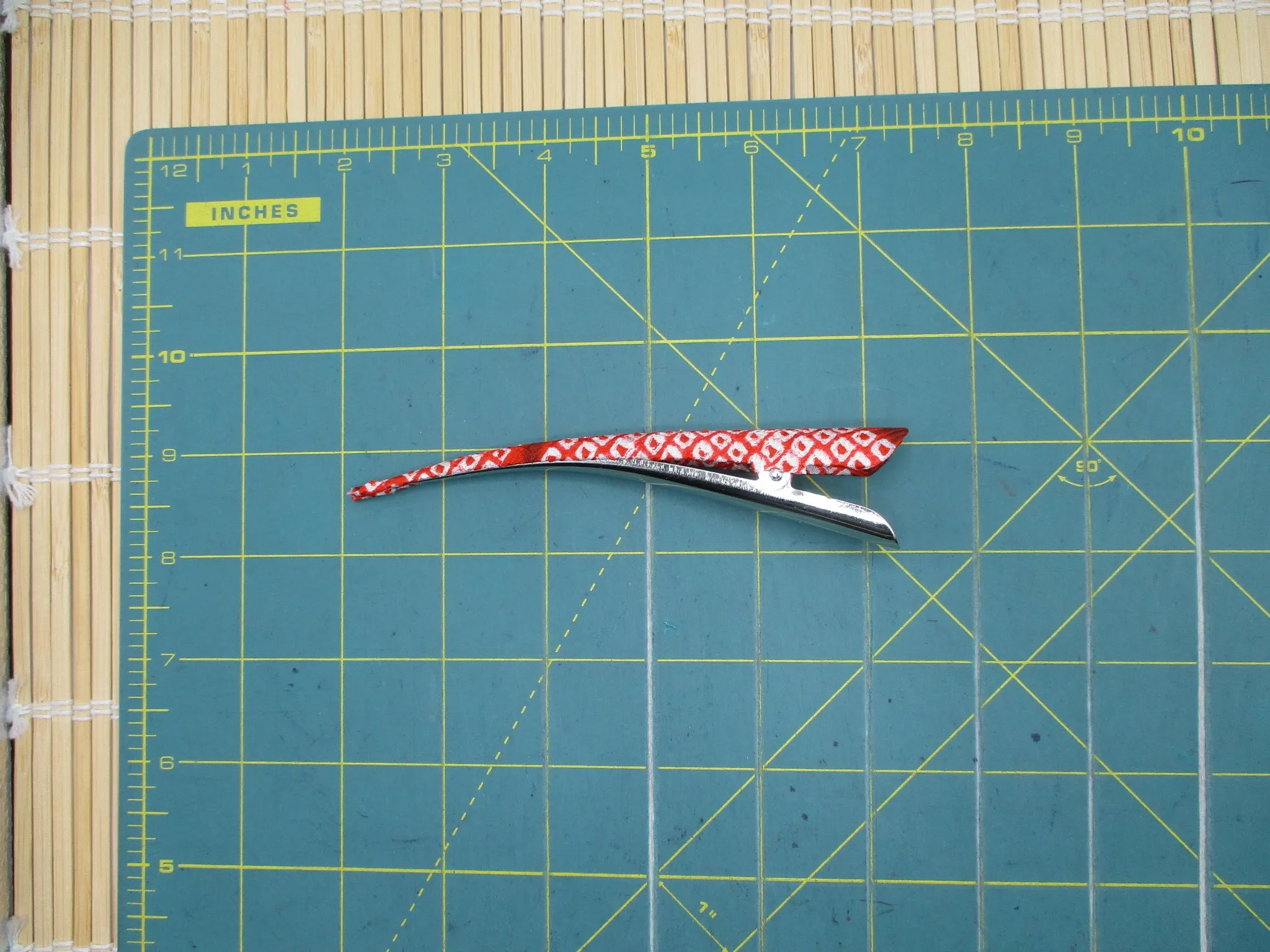130mm 5/18 inch Kimono Alligator Hair Clip, Long Beak Clip, Red Shibori