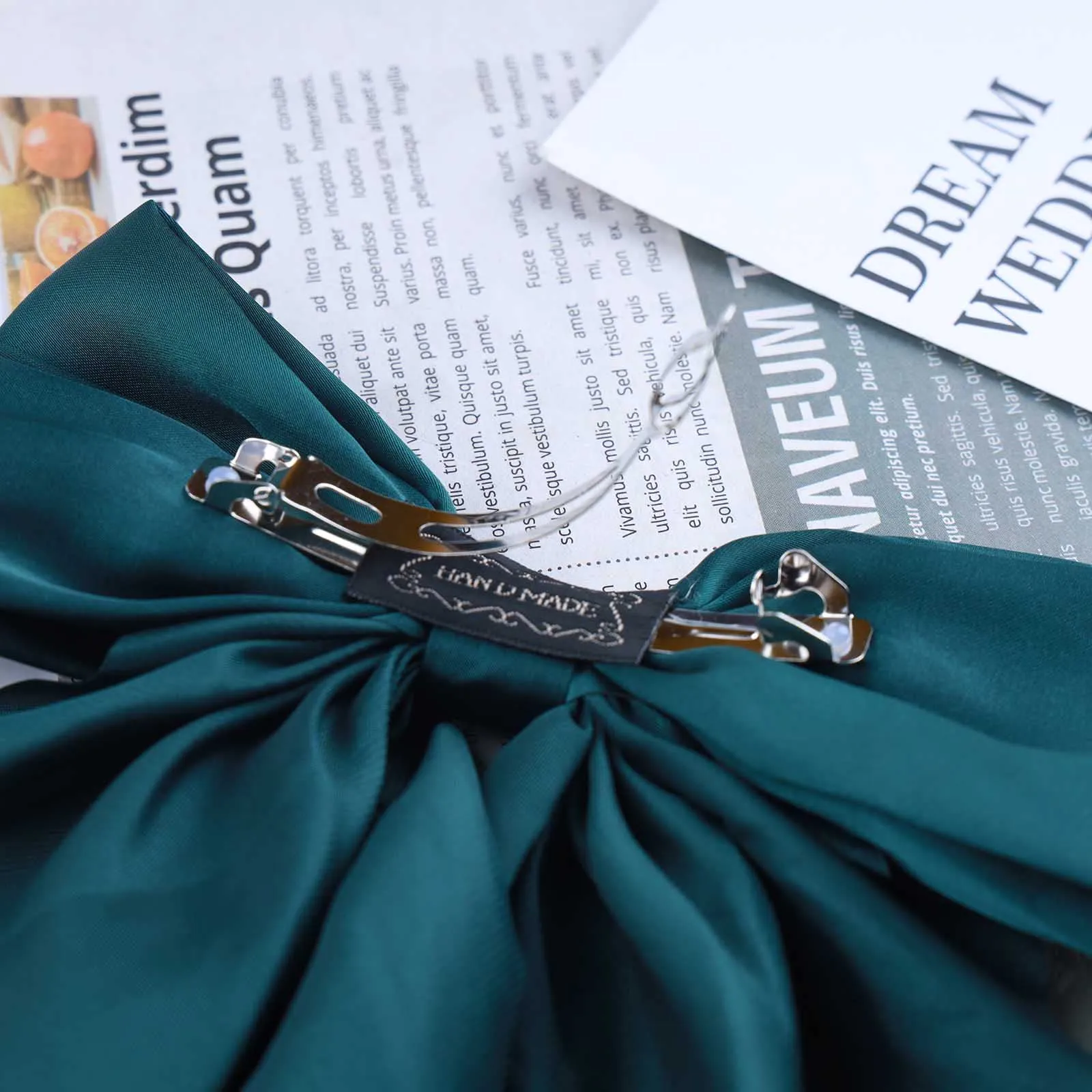 Andelaisi Vintage Silk Bow Hair Clips Green Bowknot Hair Barrettes Long Tail Silk Bow Hair Clip Barrette Large Bow Hair Accessories French Bowknot Clip Headpiece for Women and Girls Headdress (Green)