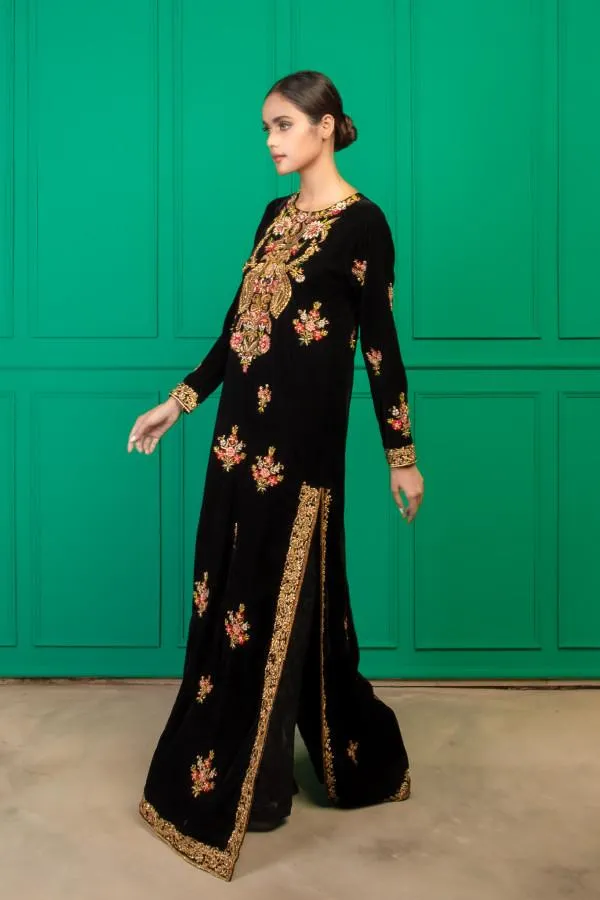 EMBROIDERED 2PC UNSTITCHED DRESS VELVET WITH SILK TROUSER BLACK-EZ350
