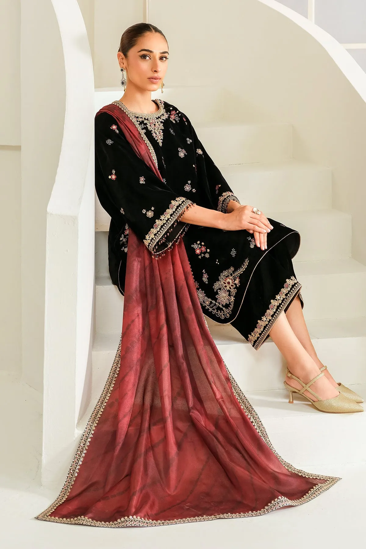 EMBROIDERED VELVET SF-746