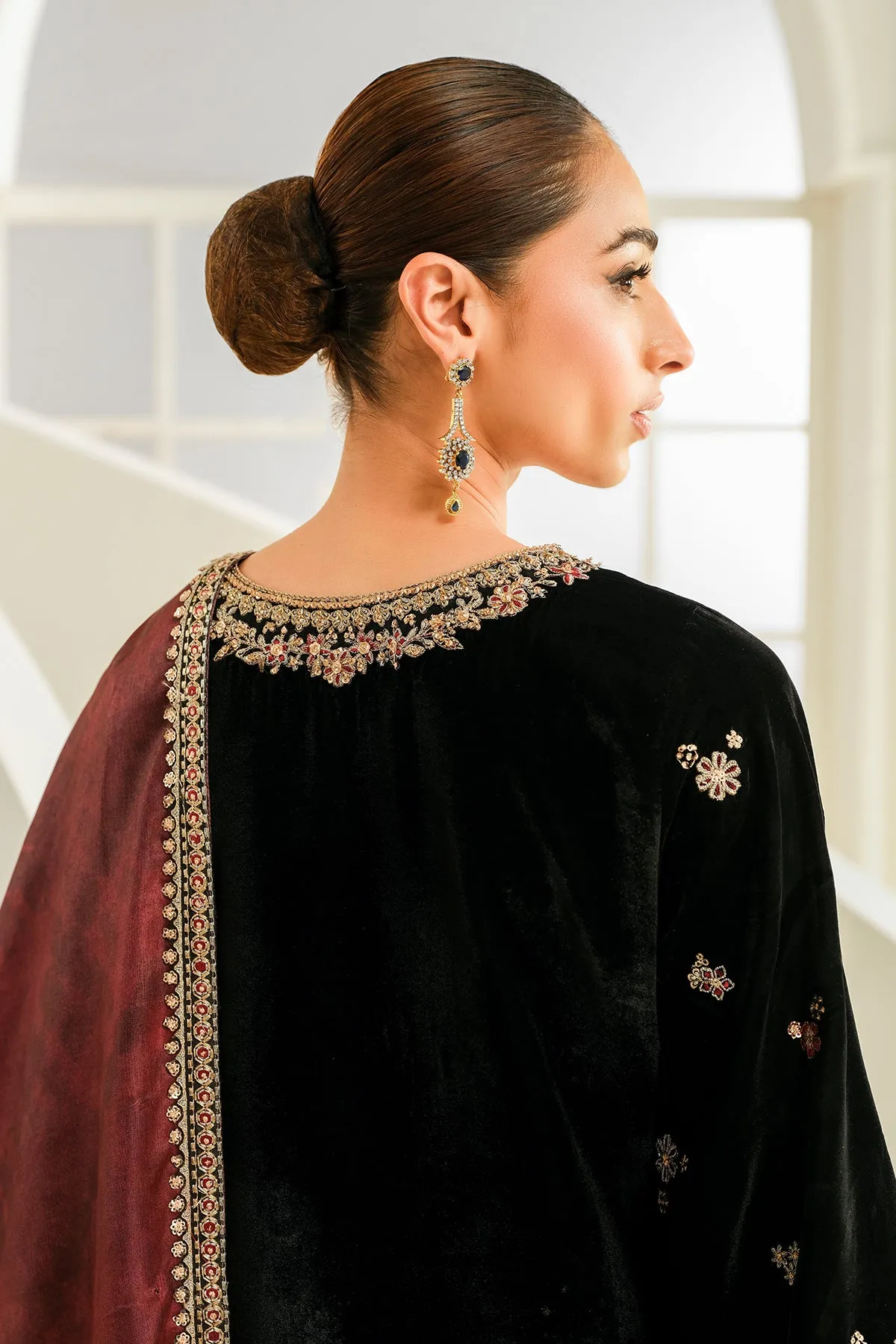 EMBROIDERED VELVET UF-746