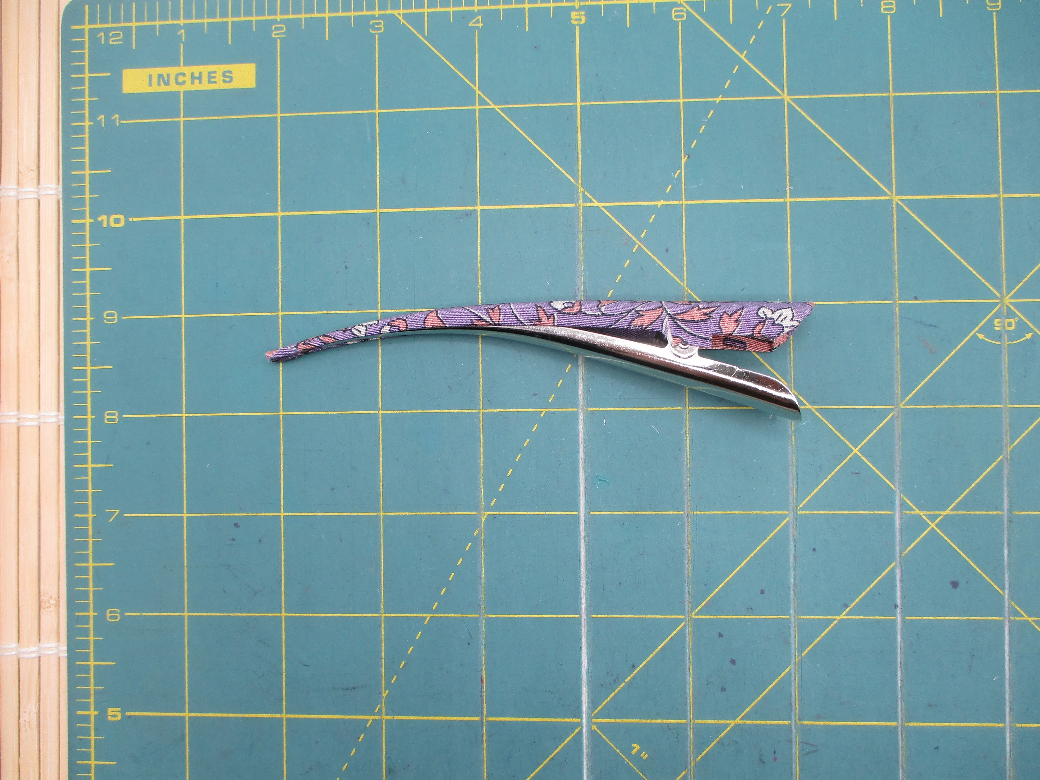 Floral Wabi Sabi Hair Claw, Kimono Long Metal Hair Clip 5 1/8 inches 130mm