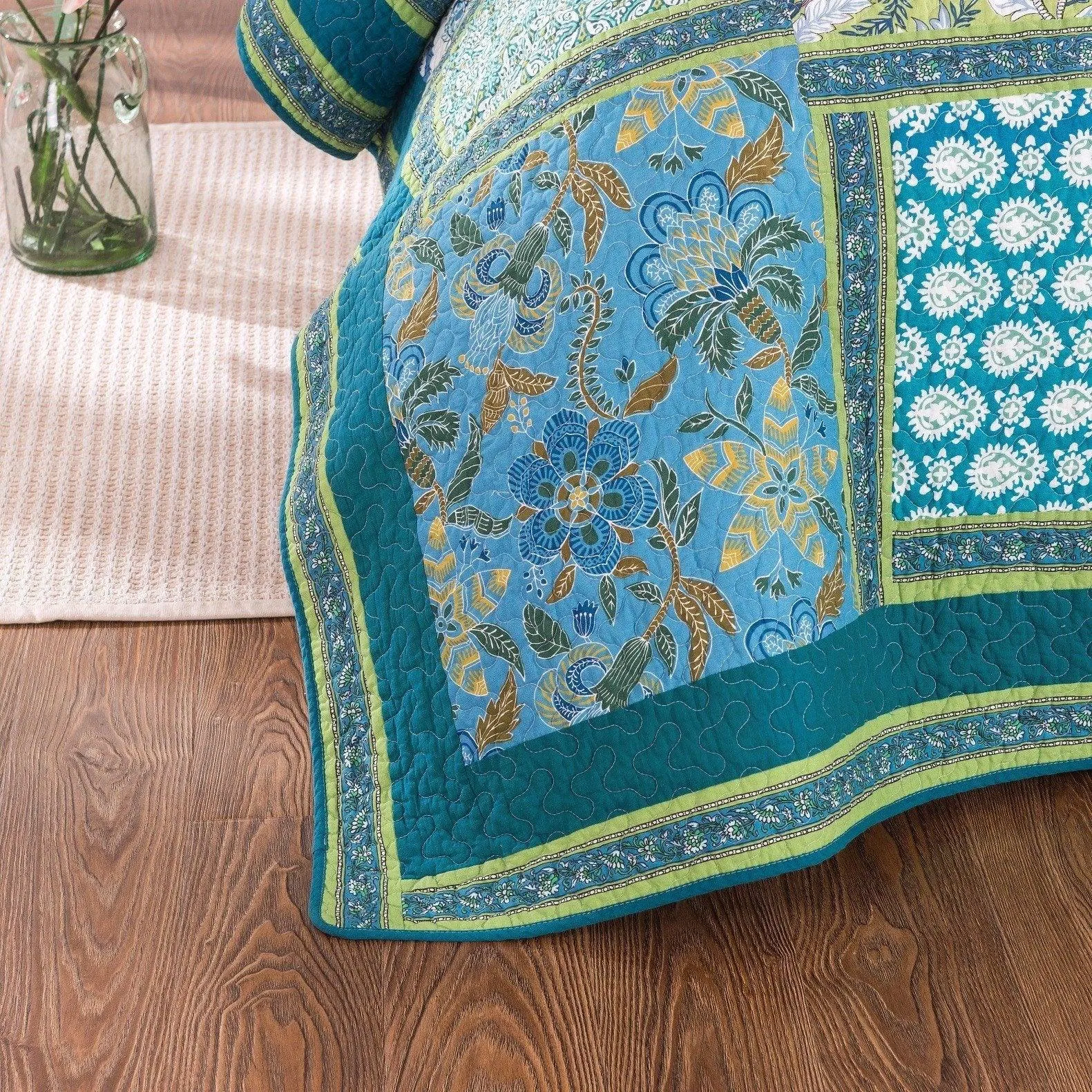 Greek Mediterranean Fountain Bohemian Cotton Patchwork Bedspread Quilt Set