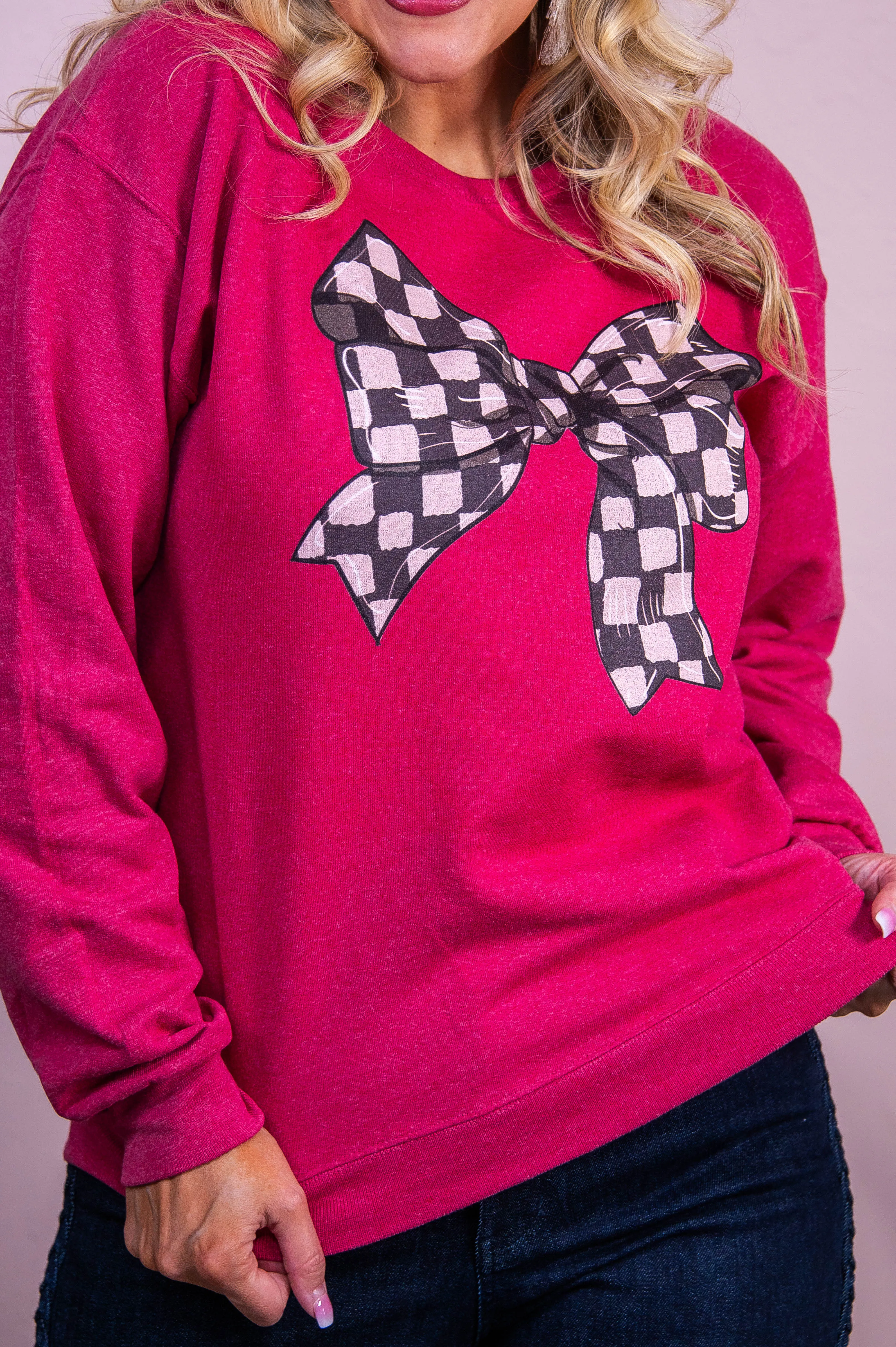 Makeup Bows & Painted Toes Vintage Red Checkered Bow Graphic Sweatshirt - A3546VHR