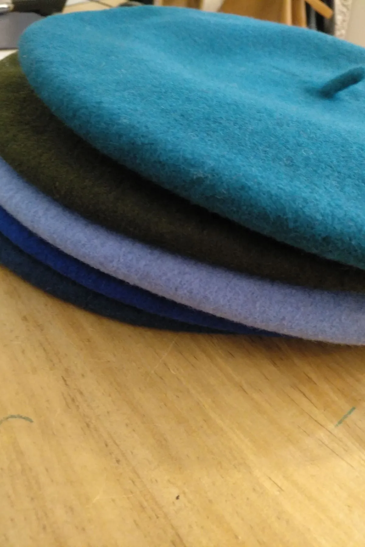 Navy Merino Wool Elosegui Beret