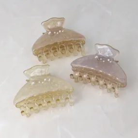 Pearl Detail Epoxy Marble Hair Claw Clip