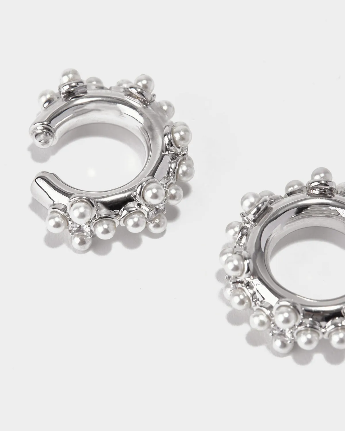RADIANCE Shell Pearl Ear Clips