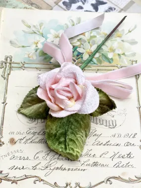 Small Velvet Rose Pink