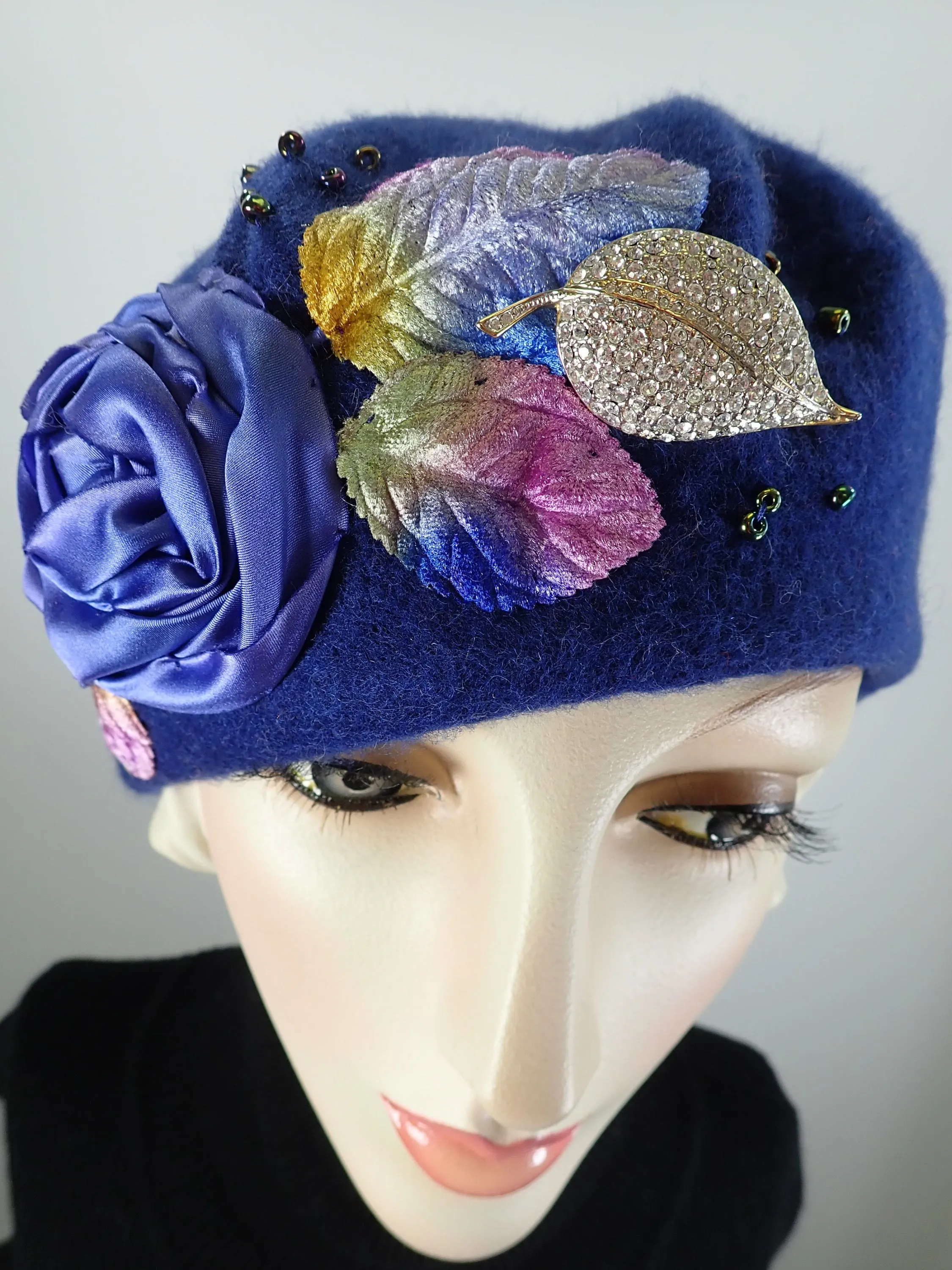 Womens light navy blue beret. French Beret Hat. Felted Wool tam hat. Womens soft Casual Hat. Classic warm travel beret for women.